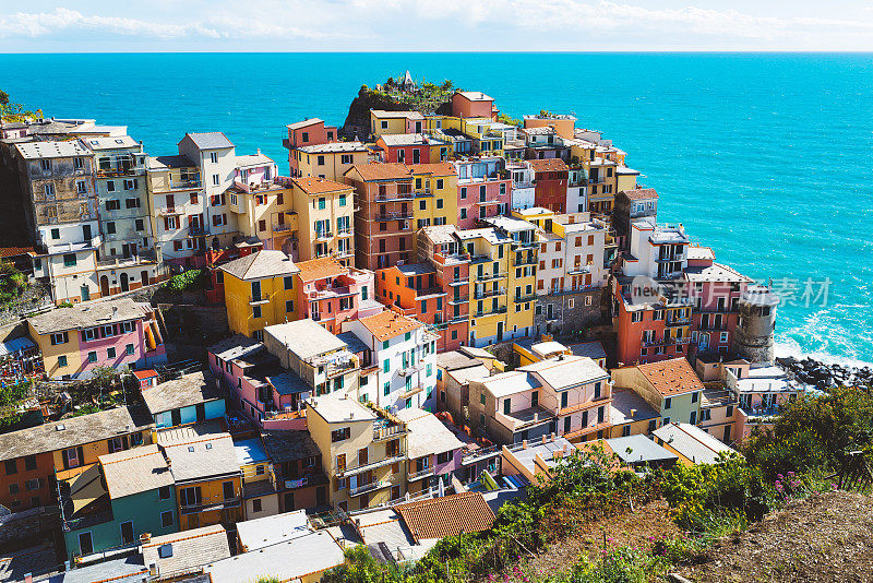 马纳罗拉的全景在Cinque Terre，意大利